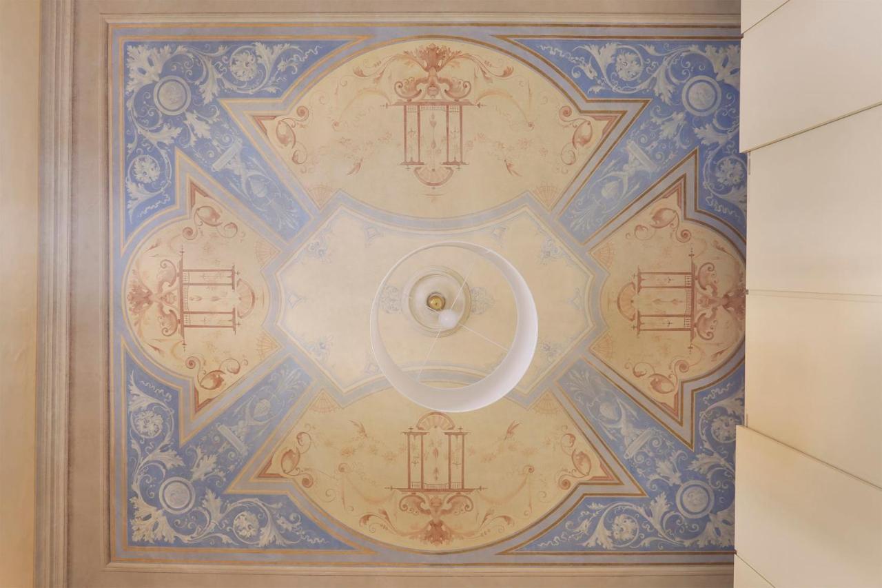 Luxury With Amazing Terrace In Florence-hosted By Sweetstay * Florencia